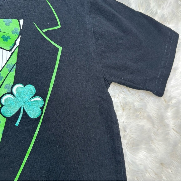 St. Patrick’s Day T-Shirt Black, Green, & White Size 5 - Picture 8 of 16